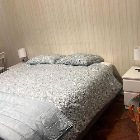 Habitacion Privada Para 3 Grande Con Balcon Lisboa Екстериор снимка