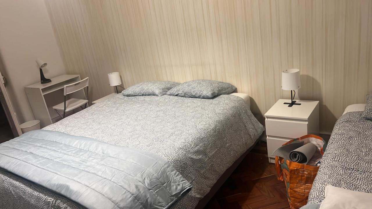 Habitacion Privada Para 3 Grande Con Balcon Lisboa Екстериор снимка