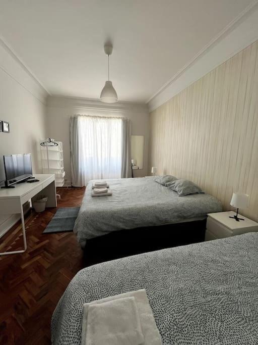 Habitacion Privada Para 3 Grande Con Balcon Lisboa Екстериор снимка