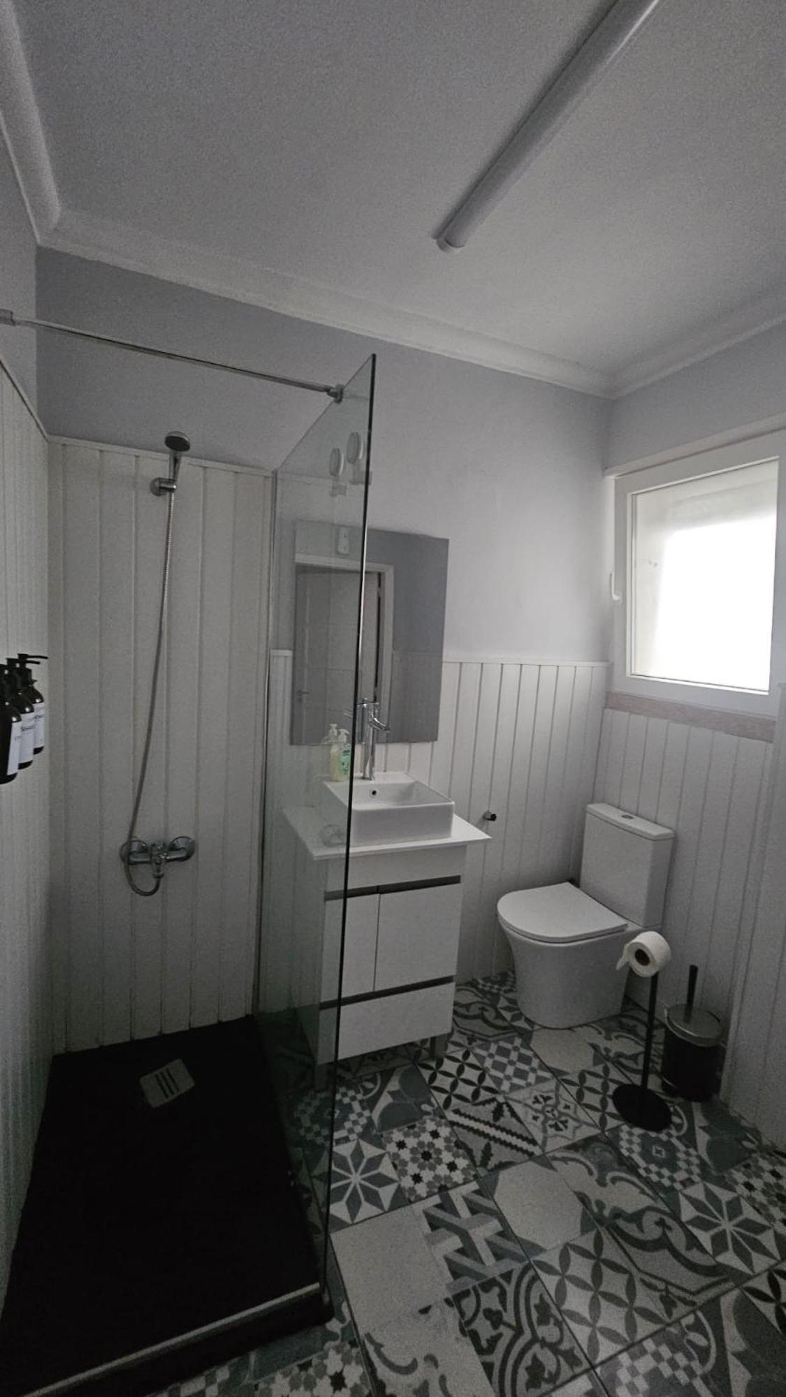 Habitacion Privada Para 3 Grande Con Balcon Lisboa Екстериор снимка